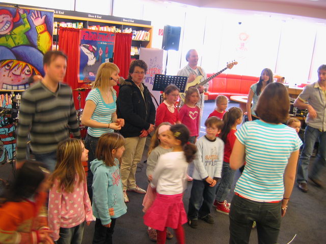 gal/2008/2008 12.04. Mayersche Buchhandlung CD Praesentation/IMG_3505.JPG